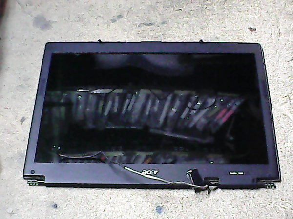 Ecran Acer Aspire 3000 series