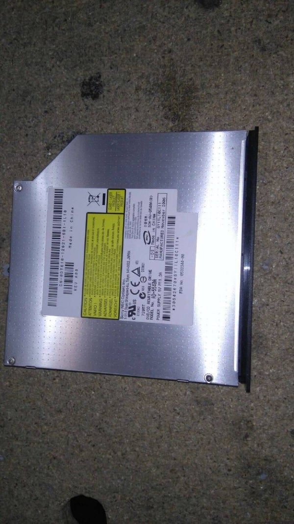Graveur AD-5540A DELL PP05XB