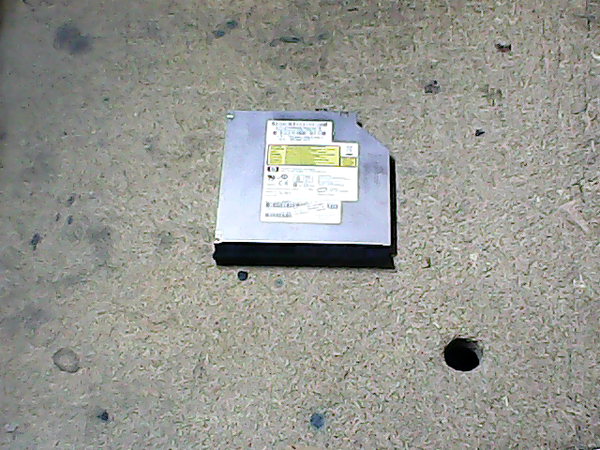 Graveur AD-7561S HP 6730b