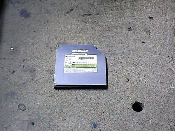 Graveur GSA-T20N Toshiba Satellite P200-131