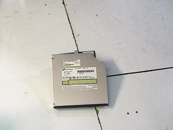 Graveur GSA-T50N Toshiba satellite L300D-21Z