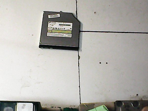 Graveur GT30N Toshiba S atelite L670-1L4