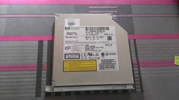 Graveur UJ-840 HP DV4000