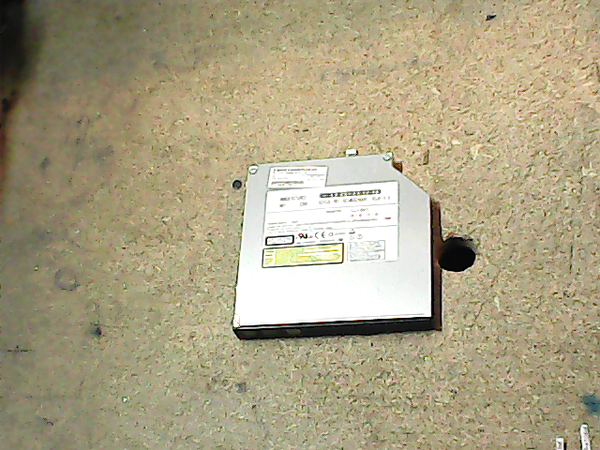 Graveur UJ-841 Toshiba Satellite A100-768