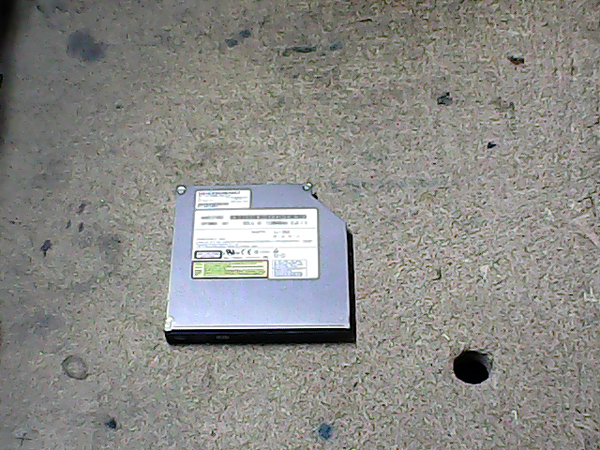 Graveur UJ-850 Toshiba Satellite A210-17Z