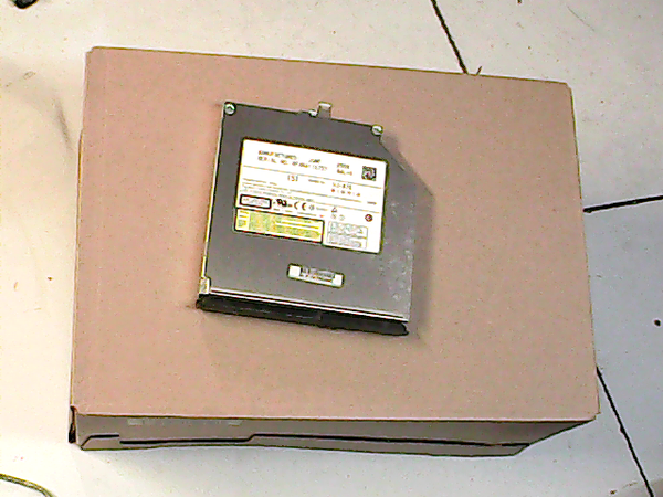 Graveur UJ-870 Asus X71S