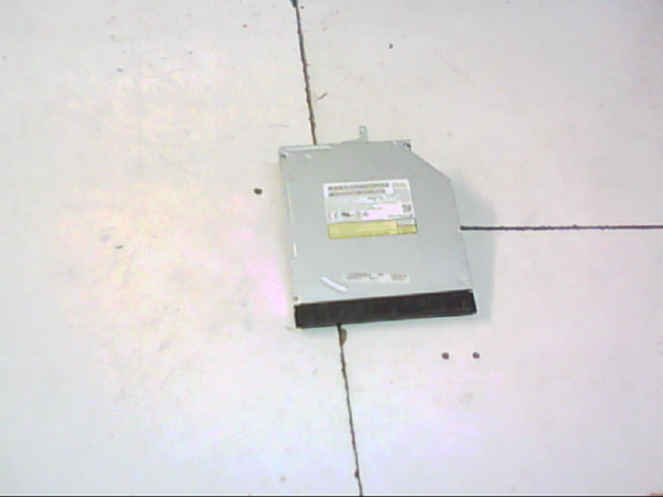 Graveur UJ8G2 HP 15-ay012nf