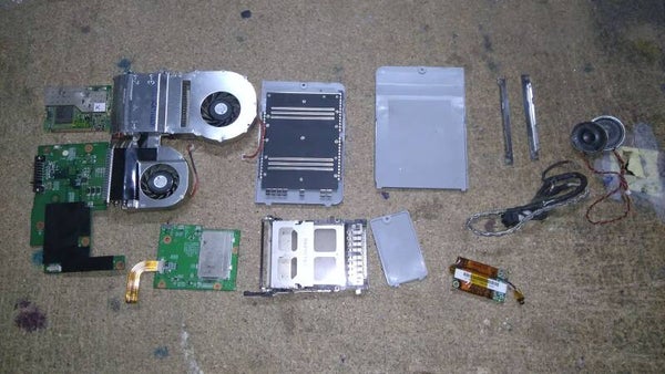 lot de pieces 00385 SONY PCG-9RHM