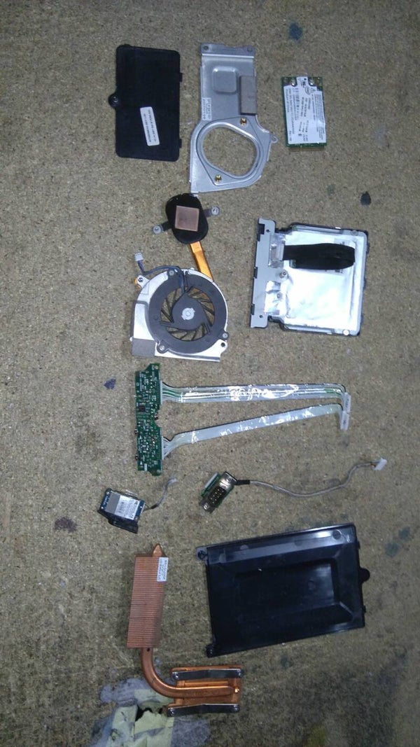 Lot de pieces 00486 HP Compaq nw8440