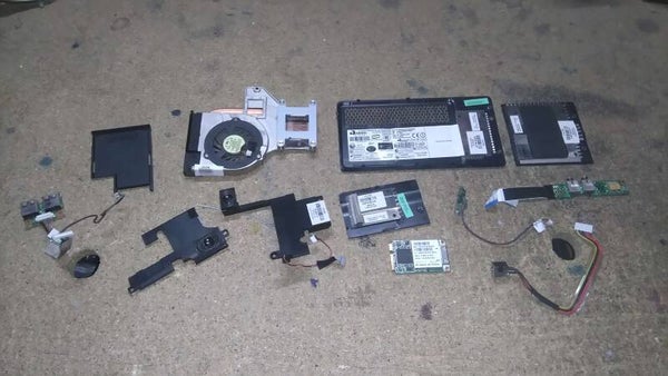 Lot de pieces 00560 HP Compaq Presario V3500