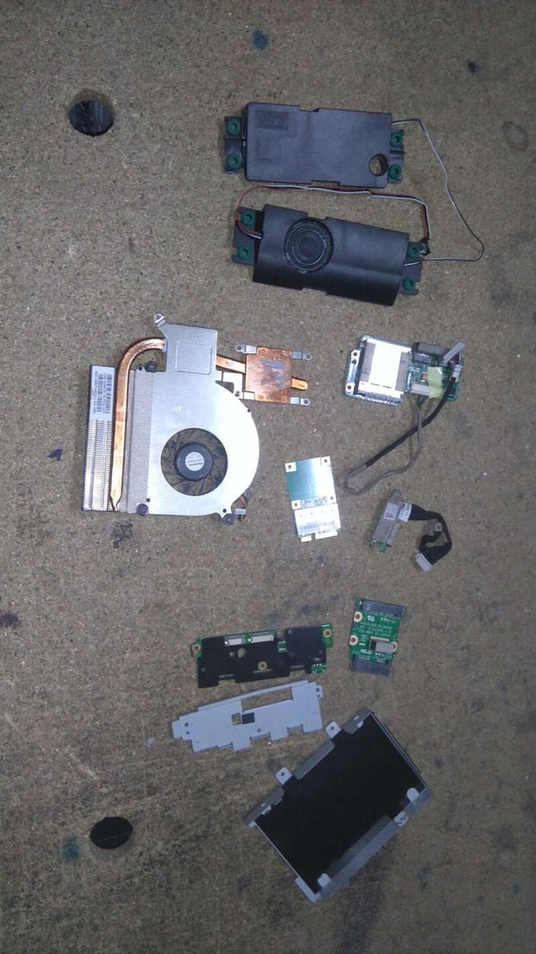 Lot de pieces 00589 Asus Notebook X70AF-TY036V