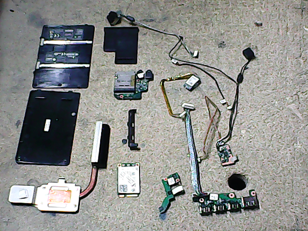 Lot de pieces 00623 HP EliteBook 8730w