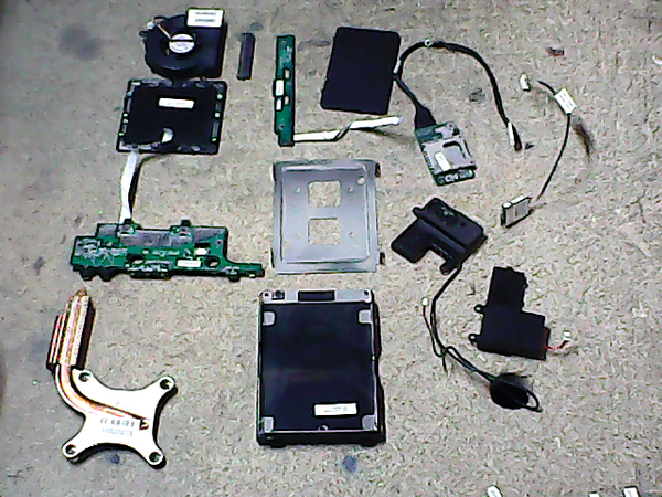 Lot de pieces 00644 HP Compaq nx7010