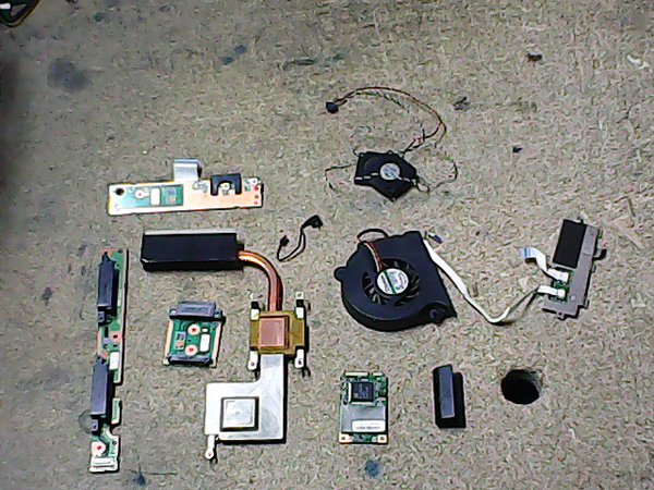 Lot de pieces 00734 Packard bell easynote SJ51