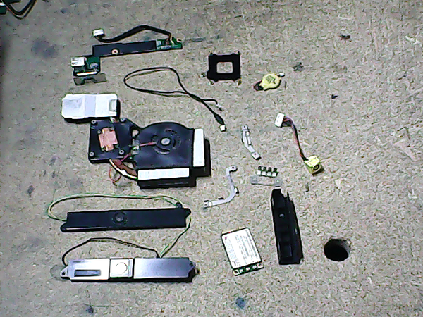 Lot de pieces 00737 Lenovo R61i