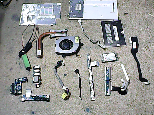 Lot de pieces 00746 Lenovo 3000 C200