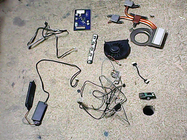 Lot de pieces 00750 MSI CX600