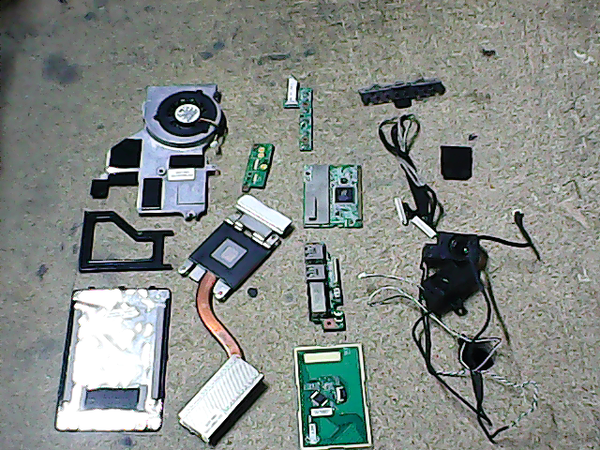 Lot de pieces 00752 MSI Megabook M670