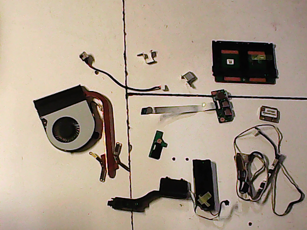 Lot de pièces 00856 Asus X72D-K72DR