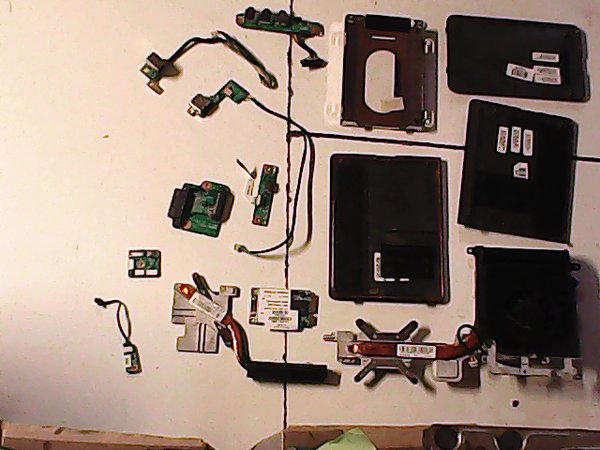 Lot de pièces 00879 HP Pavilion dv9500 dv9507ef