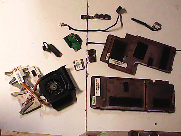 Lot de pièces 00887 HP Pavilion dv7-2015ef