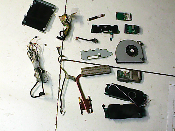 Lot de Pieces 00994 ASUS K70IJ