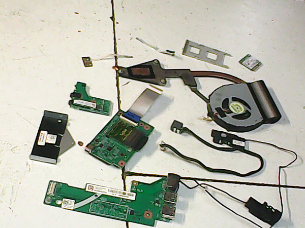 Lot de pieces 01154 DELL VOSTRO 3700