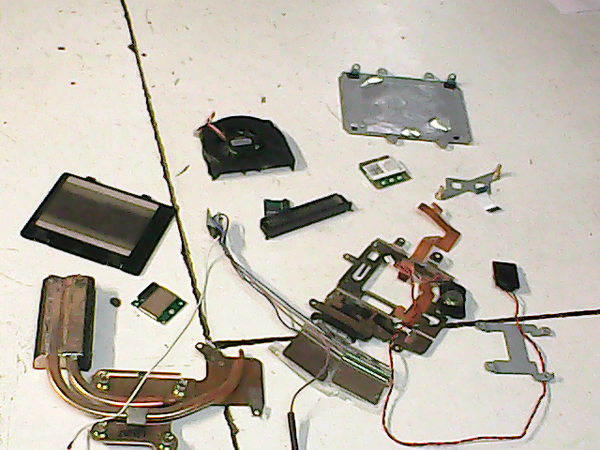 Lot de pieces 01190 Fujitsu Lifebook E8420