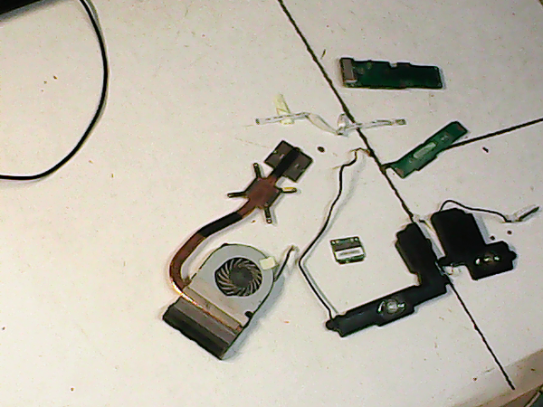 lot de pieces 01247 Asus K72J