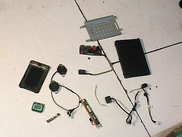 lot de pieces 01260 SONY PCG-7182M