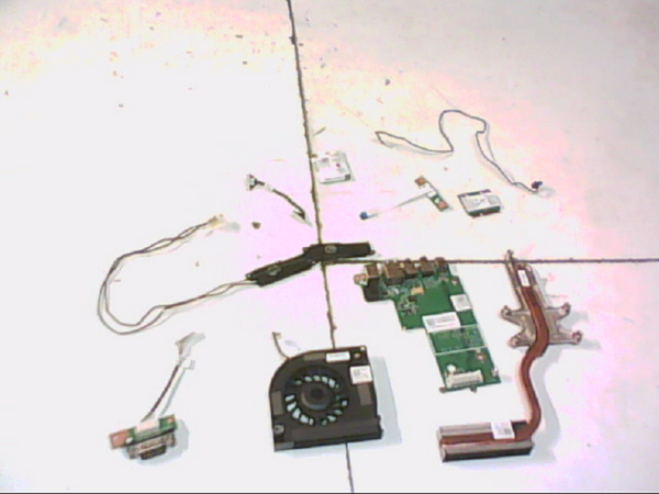 Lot de pieces 01282 Dell E5500 PP32LB