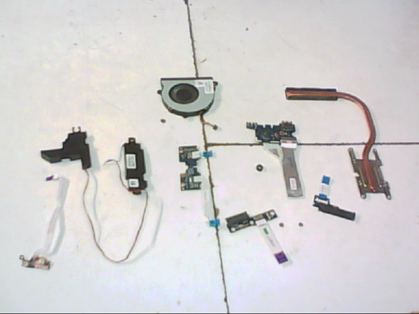 Lot de pieces 01306 HP 250 G4