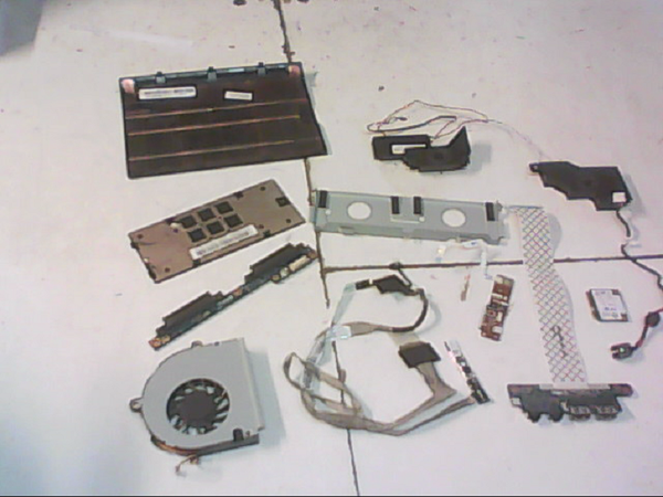 Lot de pieces 01481 Asus X73B