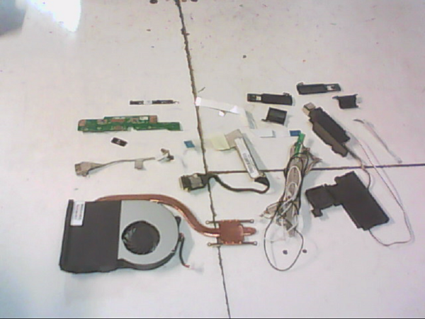 Lot de pieces 01482 asus K73E