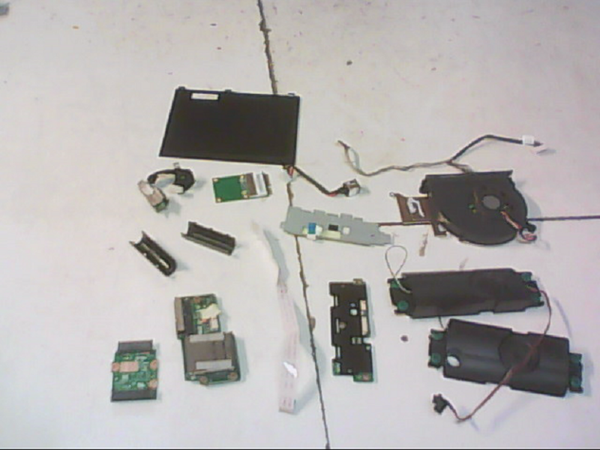 Lot de pieces 01523 Asus X70AC