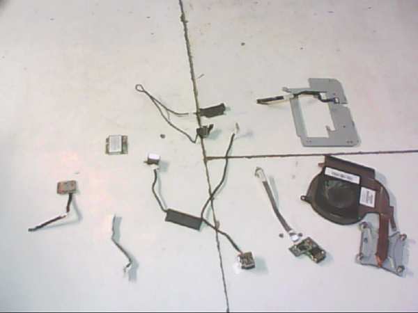 Lot de pieces 01575 HP G72-b58sf