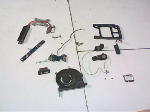 Lot de pi?ces 01405 Samsung RV520