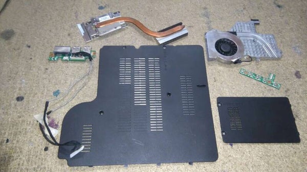 Lot pieces 0050 MSI M670 MS-1632