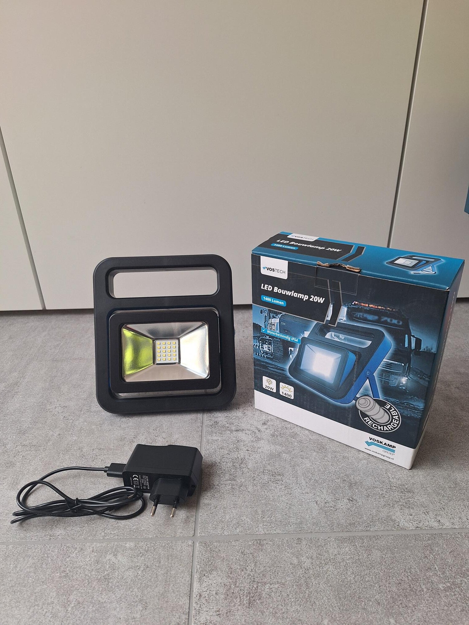 💡 Vörtech LED Bouwlamp 20W – Oplaadbaar & Draagbaar 💪