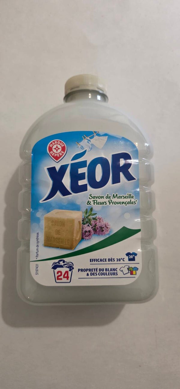 Lessive liquide savon de Marseille et fleur provençale