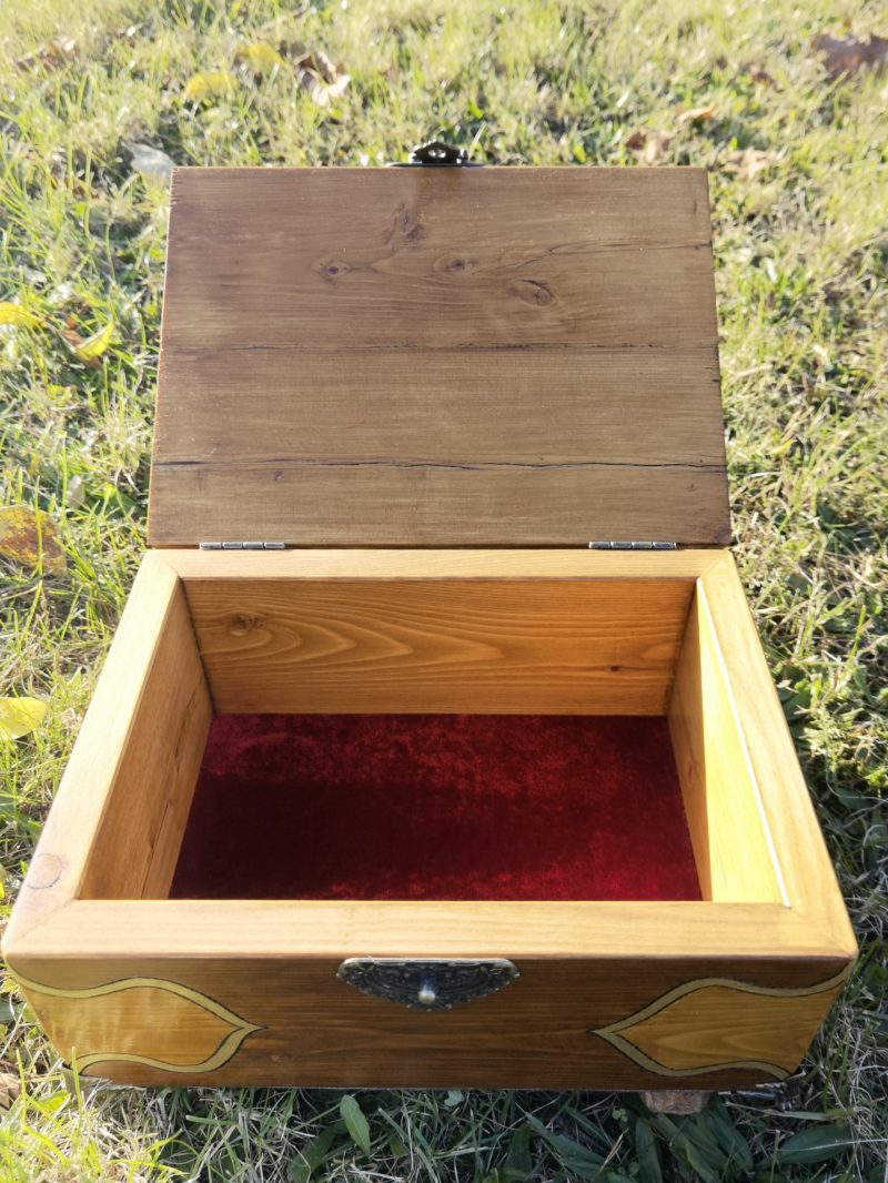 Holz Truhe Unikat