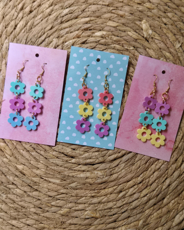 Oorbel goud met bloemen