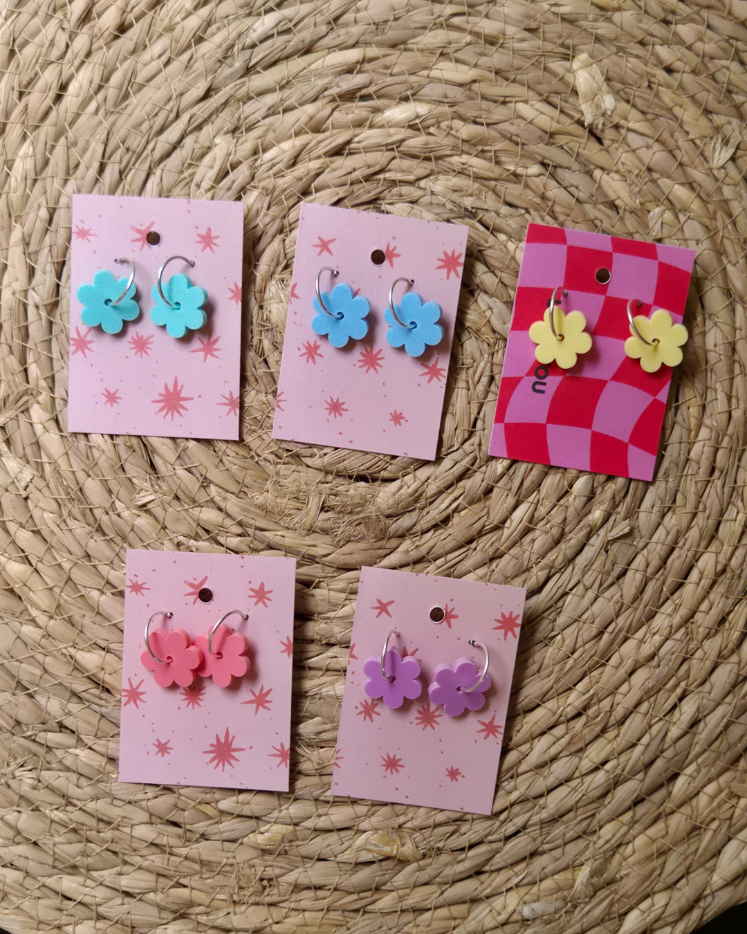 Zilver ring oorbel met bloem