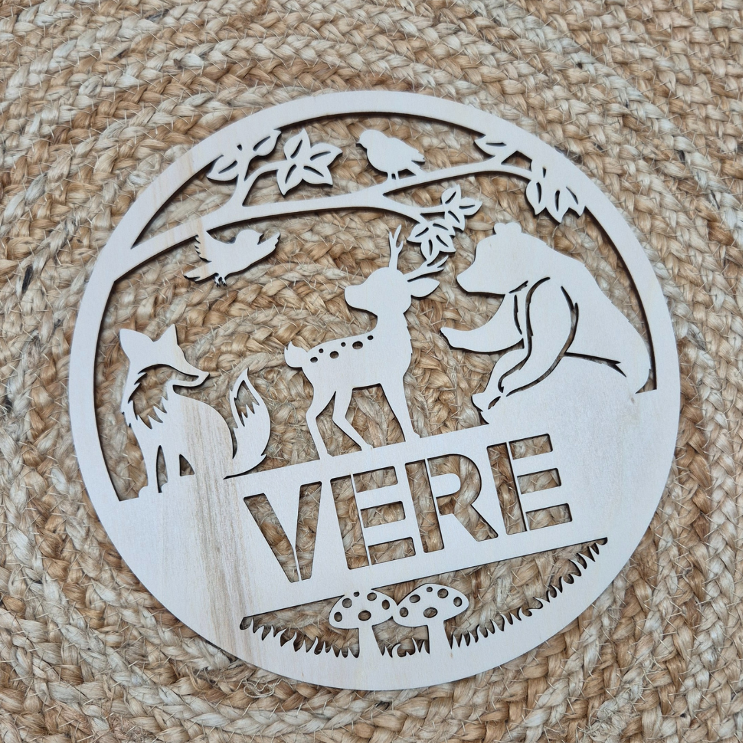 Houten naamcirkel/Bosdieren met naam Vere