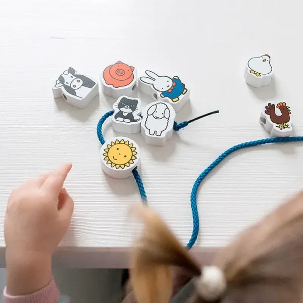 Nijntje houten rijgkralen boerderij