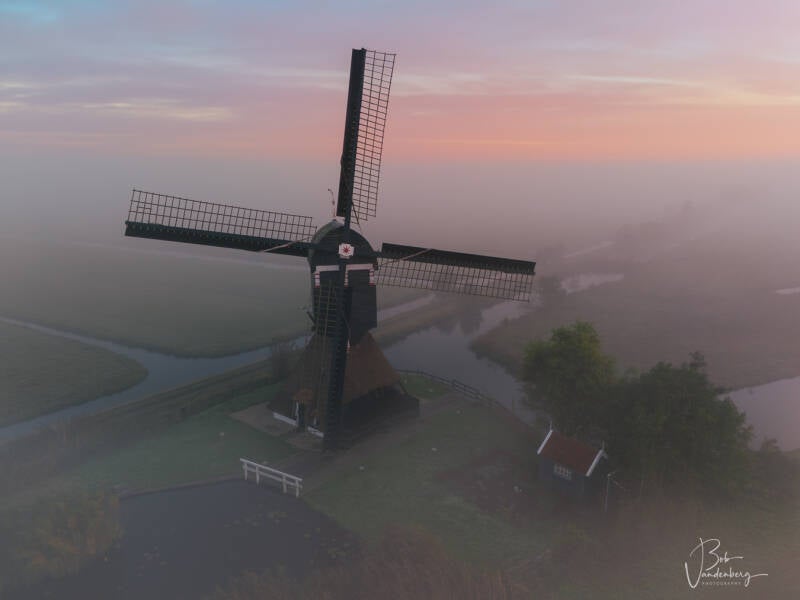 15drone_instafbook2-standard.jpg