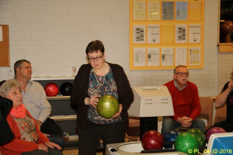 20161204Bowling13.jpg