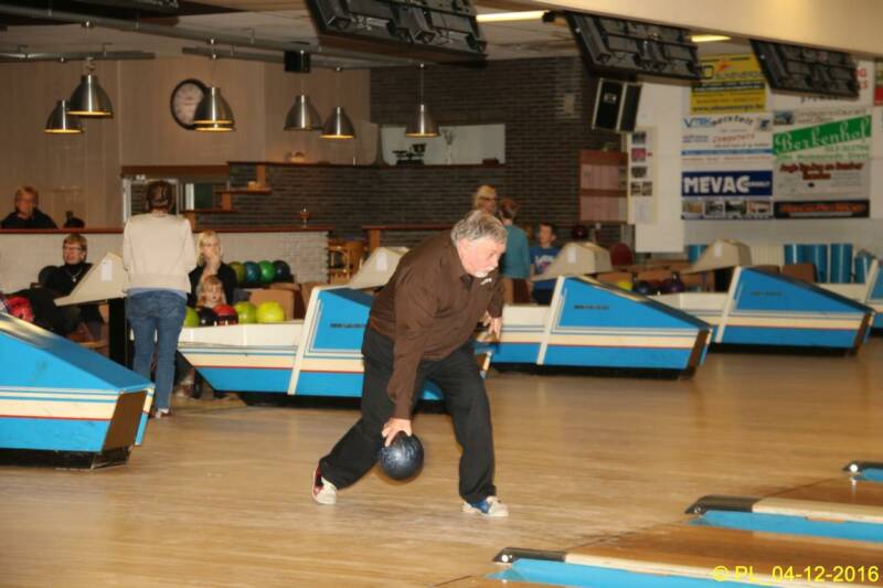 20161204Bowling31.jpg