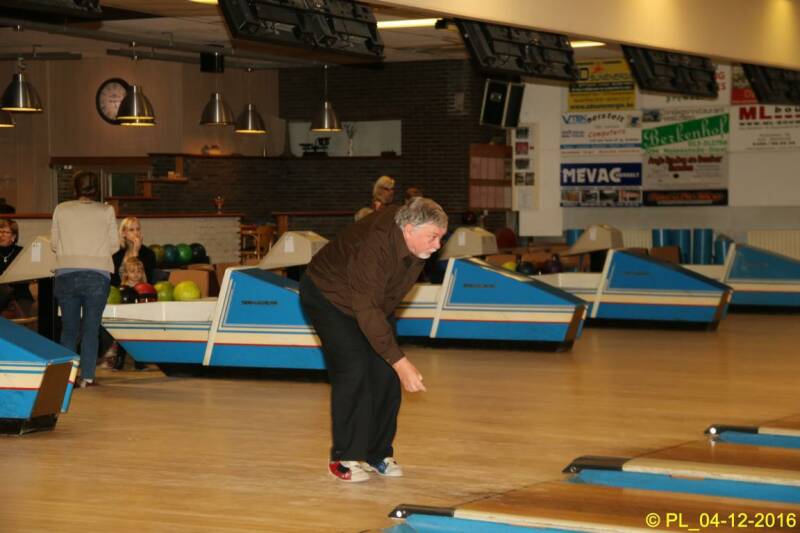 20161204Bowling32.jpg