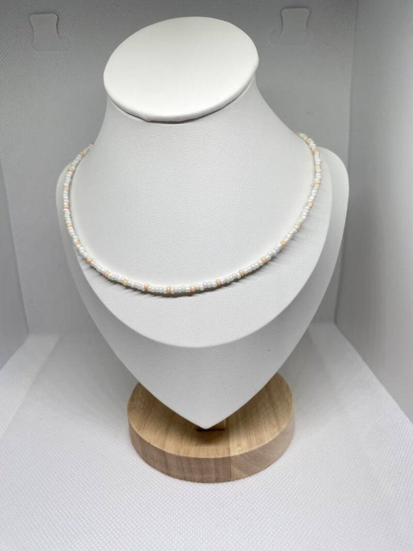 Ketting zilver sluitinkje - wit met zalmroze